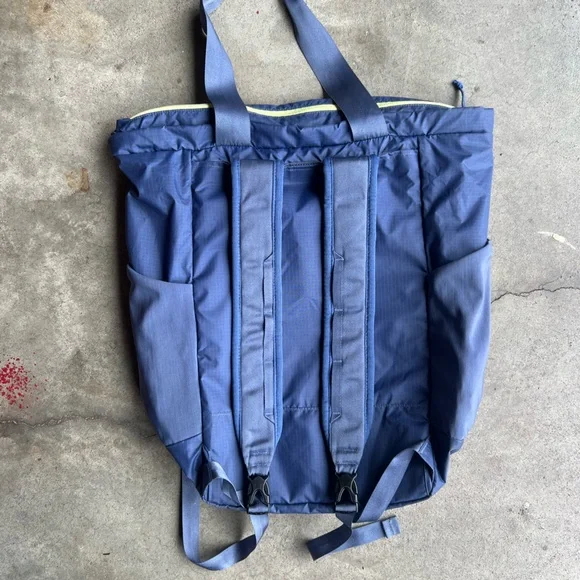 Patagonia Terravia Tote Pack 24 L - Picture 3 of 3